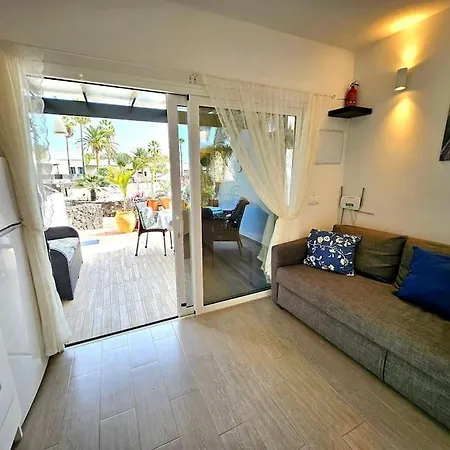 Taisa Playa Roca Apartament *