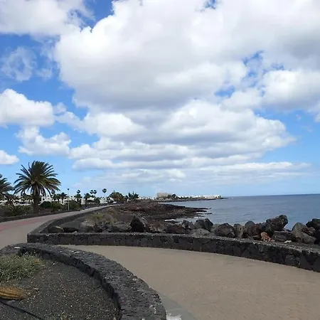 Apartament Taisa Playa Roca Costa Teguise