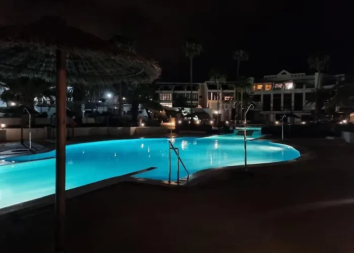 Taisa Playa Roca Appartement *
