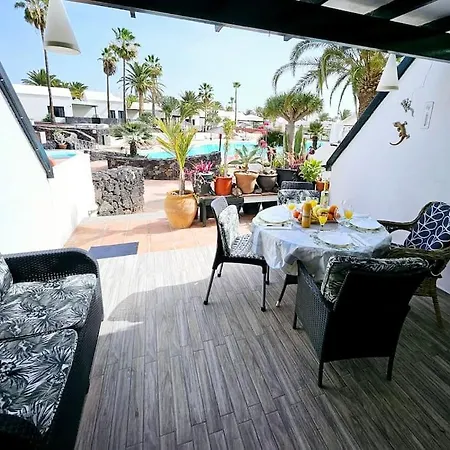 Taisa Playa Roca * Costa Teguise