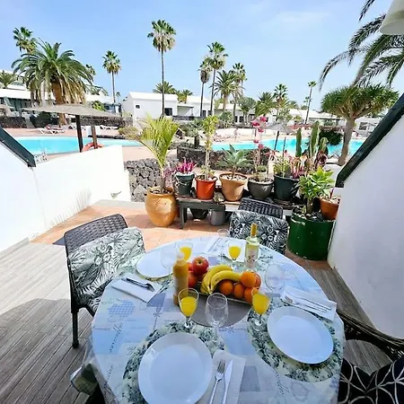 Taisa Playa Roca Apartman