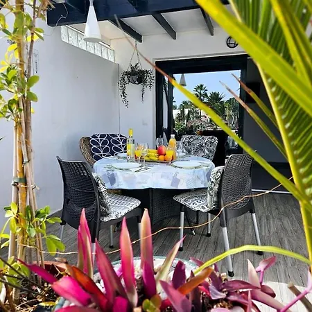 Taisa Playa Roca Apartman *